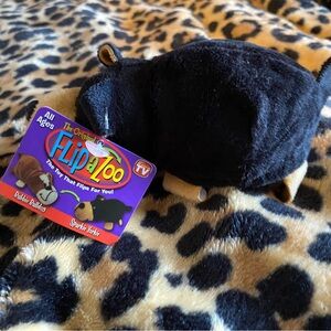 Original FlipaZoo Rubbie Bulldog & Sparkie Yorkie